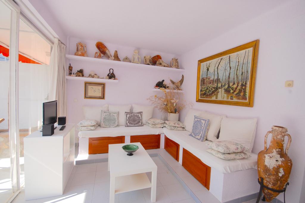 Lets Holidays Apartments Elsa Tossa de Mar Extérieur photo