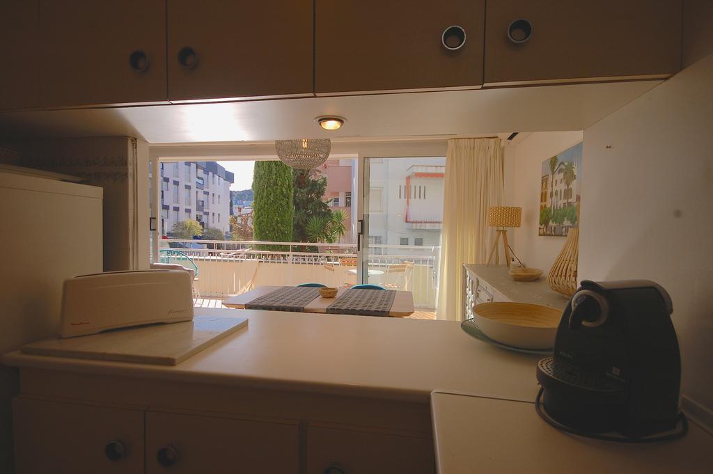 Lets Holidays Apartments Elsa Tossa de Mar Extérieur photo