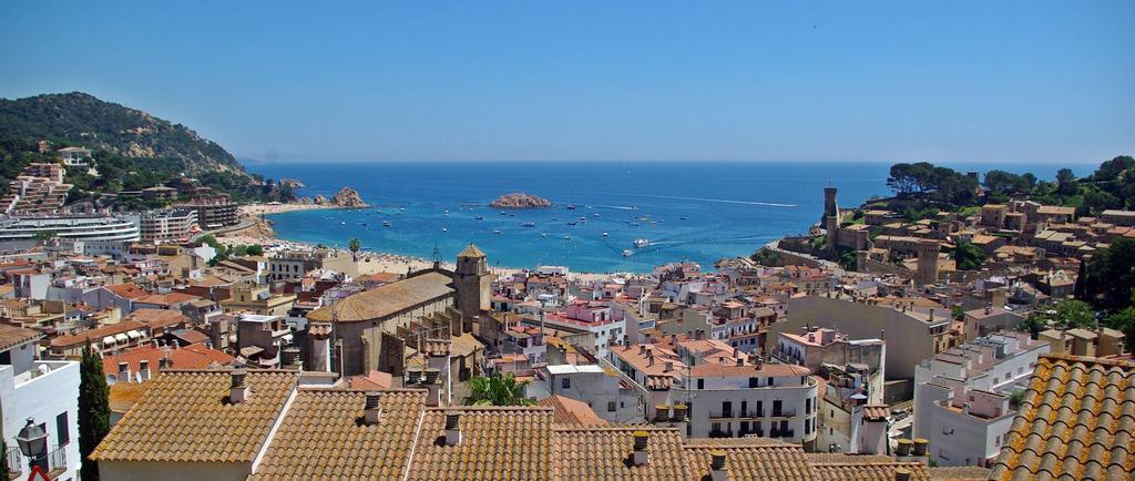 Lets Holidays Apartments Elsa Tossa de Mar Extérieur photo